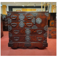 岩谷堂車箪笥